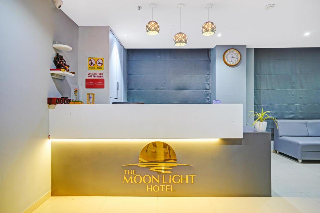 Oyo Flagship 77710 The Moon Light Hotel Bhatha Extérieur photo